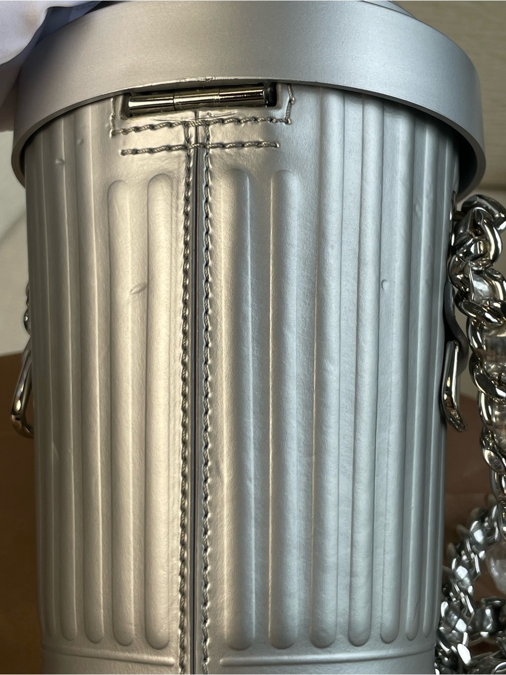 NWT Moschino Trash Can Crossbody Silver Metallic with Chunky Chain - Picture 10 of 13